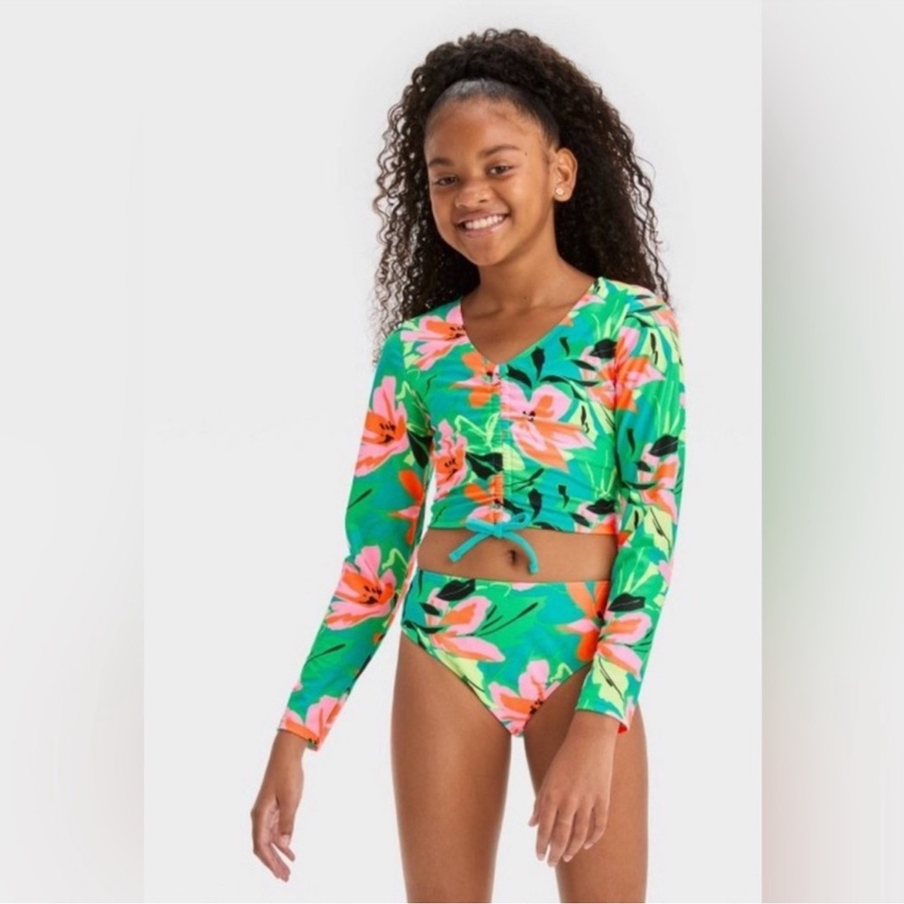 Art Class Girl’s Long Sleeve Floral Top M